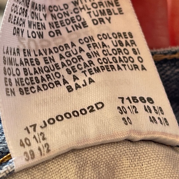 Lee | VTG Inspo Light Wash High Rise Denim Real Straight Relaxed Mom Jeans - Picture 12 of 12